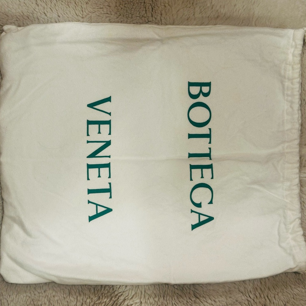 Huge Bottega Veneta dust bag